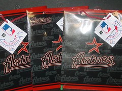 MLB Houston Astros Gift Bags, New (12 bags – 9 3/4″ x 7 3/4″ x 4 3/4″)