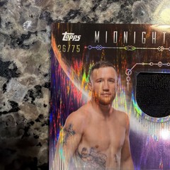 2026 Topps Midnight UFC Justin Gaethje Relic Auto /75
