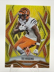 2025 Panini Phoenix – Tee Higgins #132 Yellow Mojo /35