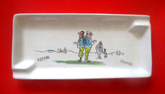 vtg – GOLF Tray – Ashtray – The Golf Match Duel – Comical Cartoon
