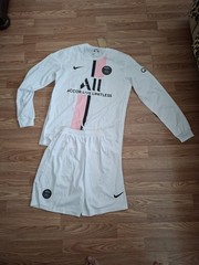 Nike Paris Saint-Germain (PSG) Soccer Jersey size L brand NEW unused