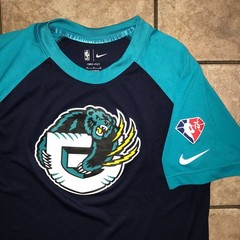 Men’s Nike Memphis Grizzlies 75th Anniversary T-shirt-Size M (DB2648)