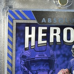 2021 Panini Absolute Lamar Jackson Absolute Heroes Glove (MEM) /99 #AH4