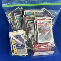 Lot Of Baseball Cards 2 Pounds 5 Ounces