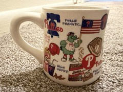 PHILADELPHIA PHILLIES ICON 20oz. CERAMIC MUG/CUP!