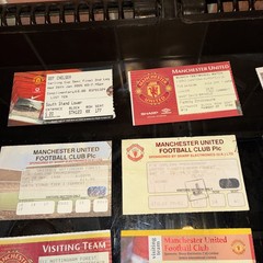 18 x Manchester United home and AWAY Ticket Stubs bargain joblot