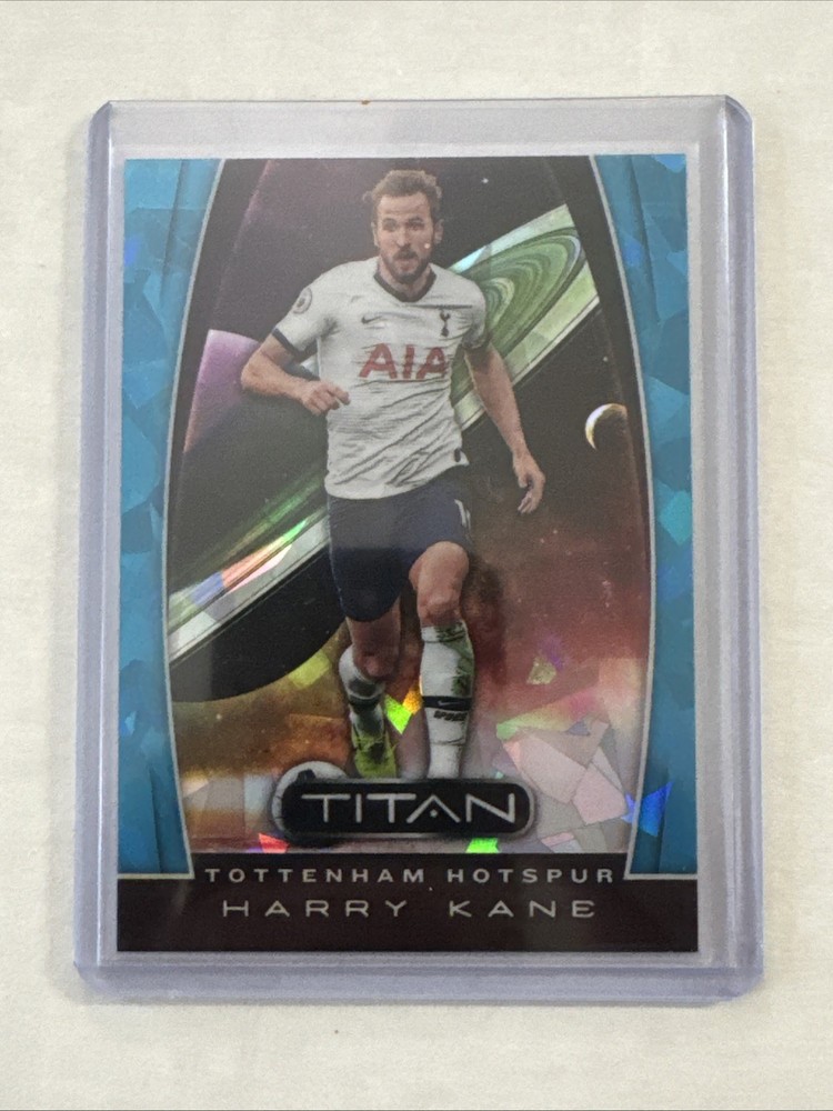 HARRY KANE Tottenham Hotspur 2019/20 Panini Chronicles Titan Blue Ice Prizm /99