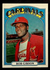 1972 Topps – Bob Gibson #130 White Printed Streaks on Back