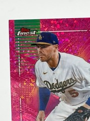 2026 Topps Finest Freddie Freeman Pink Mini Diamond /250 Rare #229 Dodgers