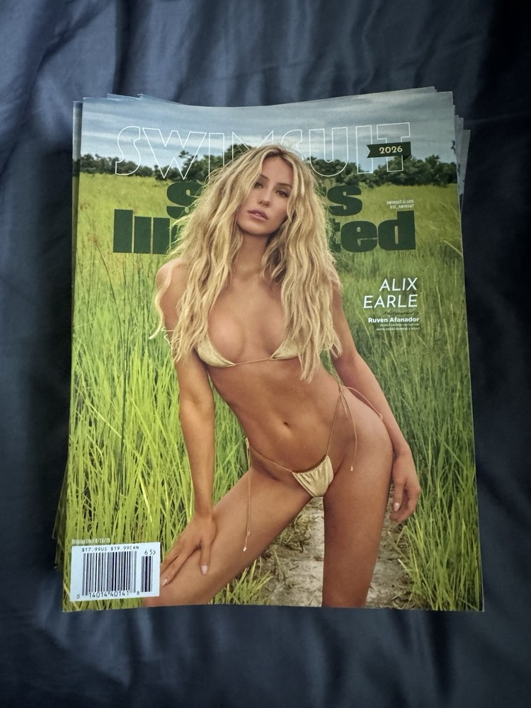Alix Earle 2026 Sports Illustrated Swimsuit Edition Issue Magazine Unread Mint