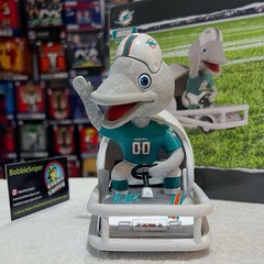 TD Miami Dolphins “Helmet Cart” Mascot #125 NFL Exclusive Football Bobblehead