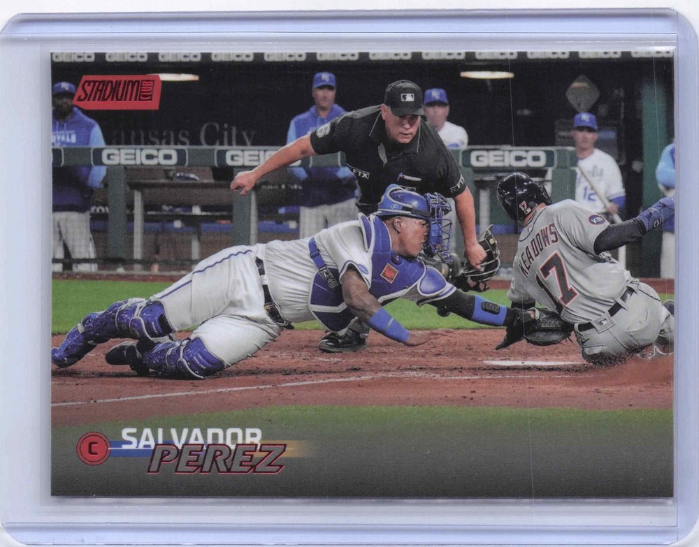 2023 Stadium Club #163 Salvador Perez Red Foil