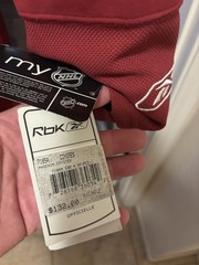 Autographed NHL Arizona Coyotes Jersey Reebok Size Large… Tags Attached