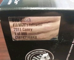 2011 Limited Issue Kyle Busch Autographed 1:24 Toyota Camry #18 M&M’s 1 of 809!