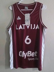 Kristap Porzingis Peak Sport Latvia Jersey Men’s Size Medium NWT