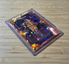 21-22 Prizm AUSTIN REAVES Orange Cracked Ice Prizm Rookie Card #165 RC