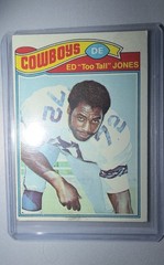 1977 Topps – Ed “Too Tall” Jones #314