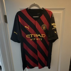 PUMA Manchester City Soccer Jersey XL Black/Red Stripe Black Red Colors