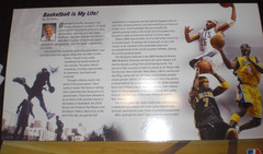 USA TODAY 2005 NBA HARDWOOD HEROES MEDALLION COLLECTION BOOKLET/FOLDER – EMPTY