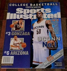 2003 Okafor Diana Taurasi UConn Sports Illustrated NO LABEL w/ ZAGS AZ FLAP