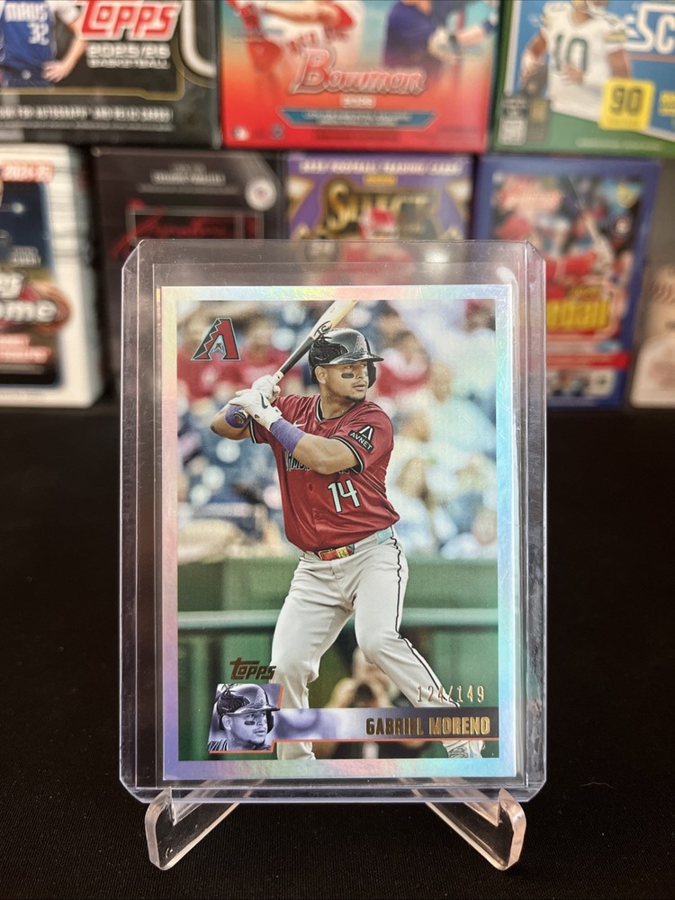 2025 Topps Archives – Topps Gabriel Moreno Rainbow Foil board /149.