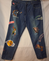 🏀 SUPER RARE 1996 🟦 UNK NBA Embroidered Team Logo Jeans Men’s Size 38 x 33 👑
