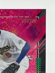 2026 Topps Finest Freddie Freeman Pink Mini Diamond /250 Rare #229 Dodgers