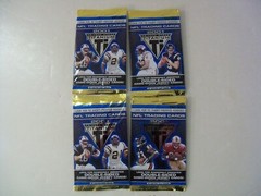 2001 PACIFIC PRIVATE STOCK TITANIUM FOOTBALL LOT OF 4 RETAIL PACKS