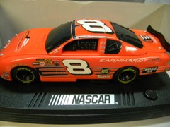 1/24 SCALE #8 DALE EARNHARDT JR. 2003 MONTE CARLO COLLECTOR PUSH-BUTTON PHONE