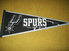 San Antonio Spurs Felt Pennant 12″ x 30″ with soft plastic protective sleeve