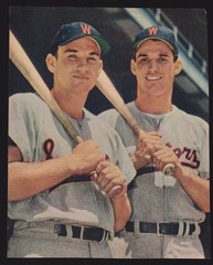 Harmon Killebrew & Bobby Allison UNSIGNED 8 x 9-7/8 VINTAGE MAGAZINE PHOTO #3