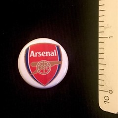 ARSENAL FOOTBALL CLUB Badge Pin Button Lot Collectible 1″ FC Pinback (Set Of 4)
