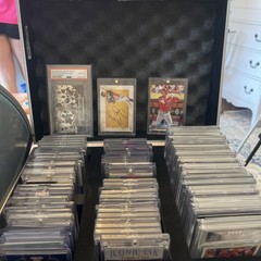 HUGE BASEBALL CARD LIQUIDATION FIRE 🔥 SALE! 2000 Cards. Read description