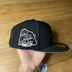 New Era 59FIFTY Milwaukee Atlanta Braves Chief Noc-A-Homa Black Fitted 7 5/8 Hat
