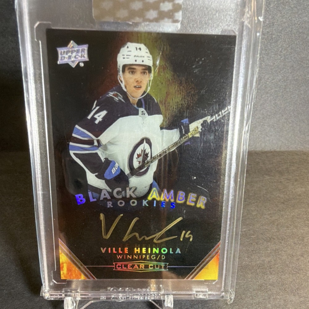 Upper Deck 2019-20 Clear Cut Ville Heinola Black Amber Rookies Auto RC BR-1