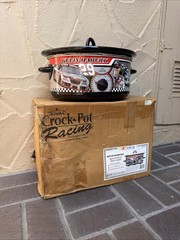 Vintage NASCAR Rival Slow Cooker Crock Pot Kevin Harvick #29 6 qt. With Box