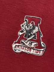 vintage Garan brand Alabama crimson tide pullover sweater size small- see detail