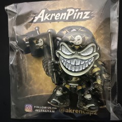 Anaheim Ducks Glow-in-the-Dark Black/Gold Pin
