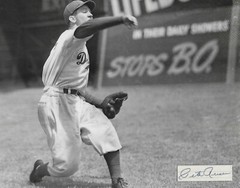 Pete Reiser Autographed Signed 8×10 Photo – MLB Brooklyn Dodgers – RARE! – w/COA