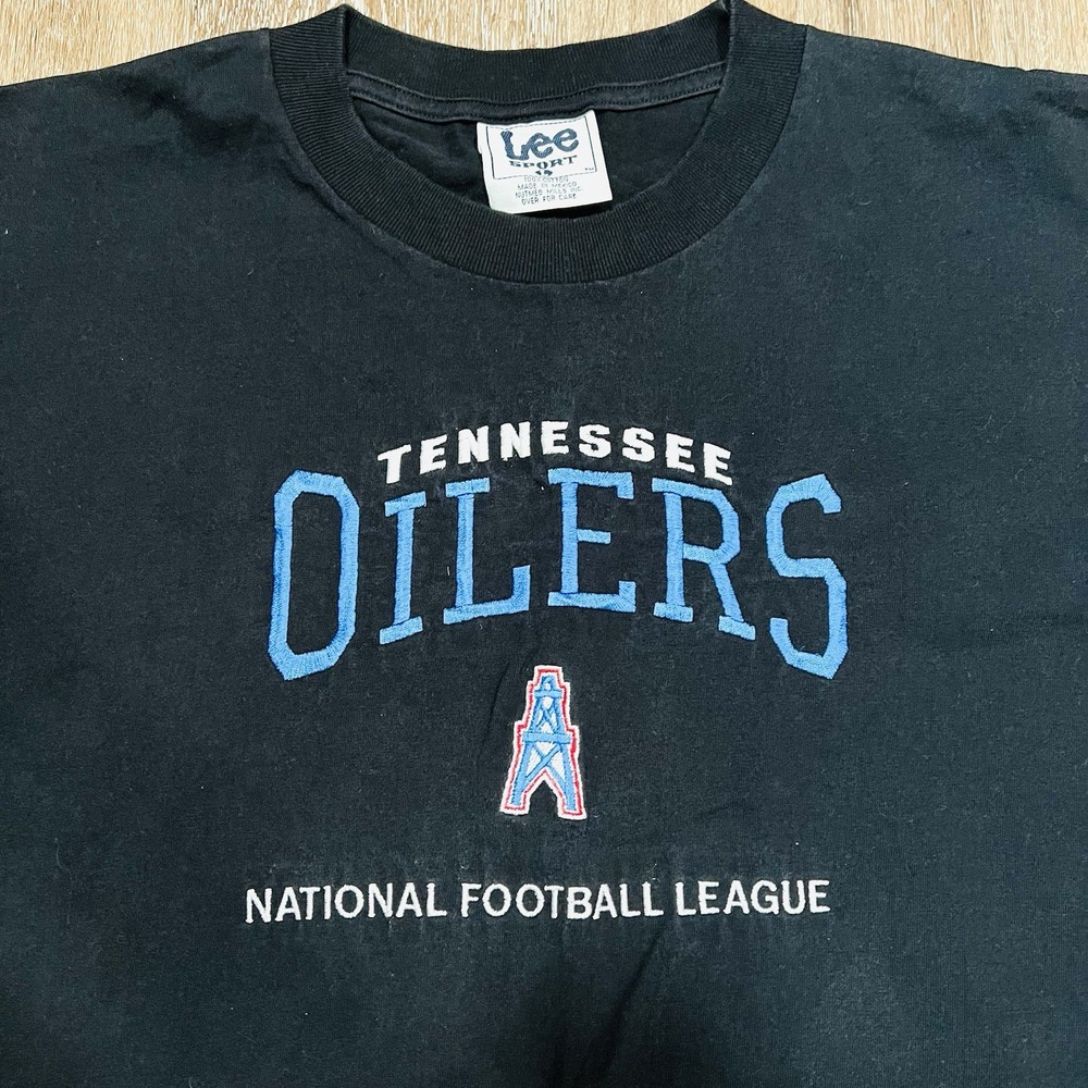 VTG Tennessee Oilers 1997 Lee Sport NFL Embroidered Shirt Titans Size Large