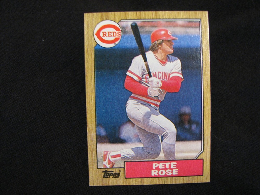 1987 Topps #200 Pete Rose Baseball Card – Mint