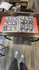 🔥 HUGE Sports & Marvel Trading Card Collection – 1,000+ Cards – Possible Gems!