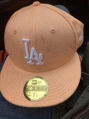 7 1/8 In New Era Salmon Colored Los Angeles Dodgers Baseball Hat 5950