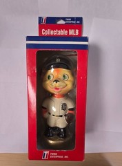 Detroit Tigers Vintage Mascot Bobblehead with glove/ball with Gold Base *RARE*