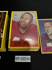 1967 Philadelphia Football Cards 1-198 (P-NM) – You Pick – Complete Your Set