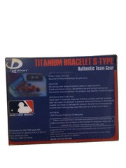 Chicago Cubs Phiten – Titanium Bracelet – Wristband S-Type – 6 3/4 inch