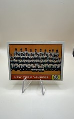 1961 Topps – New York Yankees #228
