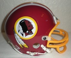 WASHINGTON REDSKINS NFL Riddell Mini Football Helmet 3 5/8 – Used -In Box