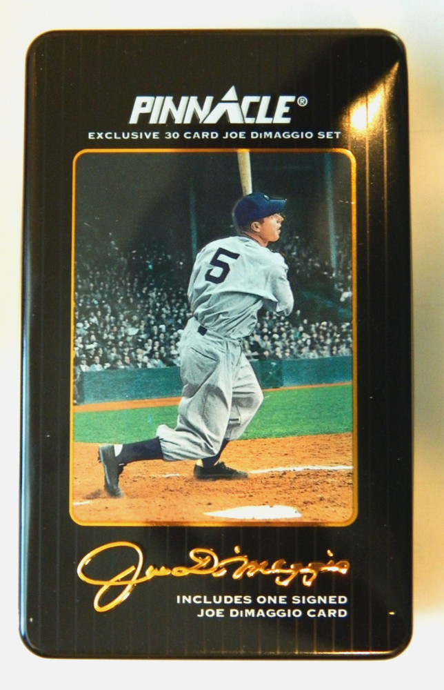 1993 Pinnacle Joe DiMaggio 30 card set with Autograph Card