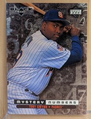 1999 Upper Deck Black Diamond MYSTERY NUMBERS #28 Tony Gwynn RARE INSERT /2800
